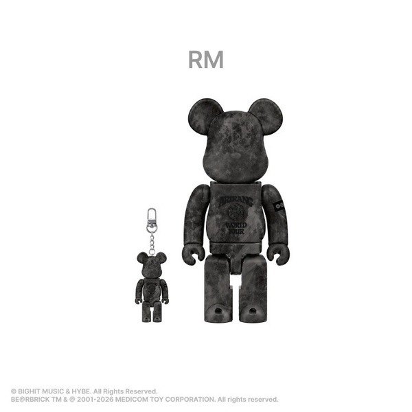 代購 BTS × BE@RBRICK 庫柏力克熊 RM 金南俊 400% 100%,圖片 1/1